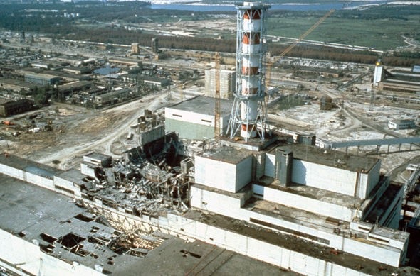 Xem xét khả năng mở lại khu vực bị ảnh hưởng bởi thảm họa Chernobyl để … trồng trọt - 2
Ngày 26/04/1986, một lò phản ứng hạt nhân phát nổ tại Chernobyl.