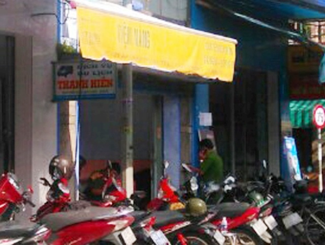 Xông vào tiệm cướp vàng giữa ban ngày - 1 Tiệm vàng nơi xảy ra vụ việc.