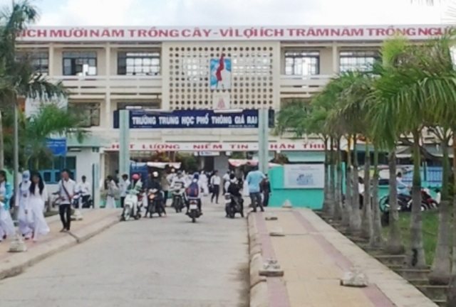 Bạc Liêu: Vào lớp 10 chuyên, điểm mỗi bài thi phải lớn hơn 4 - 1 Năm học 2017 - 2018, tất cả các trường THPT trên địa bàn tỉnh đều tổ chức thi tuyển.