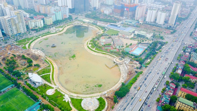 25 công viên dự kiến xây dựng trong 5 năm tới được kỳ vọng sẽ là “trái tim”, “nhịp thở” mới của một Hà Nội đang ngày càng trở nên chật chội với bê tông, cao ốc... (Ảnh: Toàn Vũ)