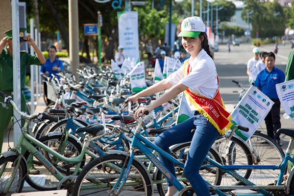 Hoa hậu Biển Thùy Trang làm Đại sứ Ngày môi trường thế giới - 6 Hoa hậu Biển Thùy Trang làm Đại sứ Ngày môi trường thế giới - 6