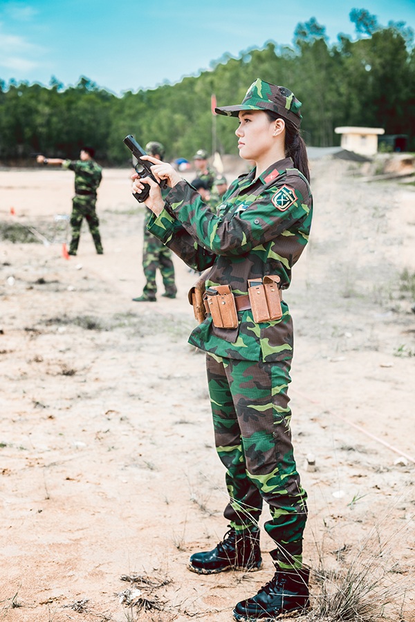 Triết lí sống của Á khôi đại học xinh đẹp tự nguyện nhập ngũ - 4 Triết lí sống của Á khôi đại học xinh đẹp tự nguyện nhập ngũ - 4