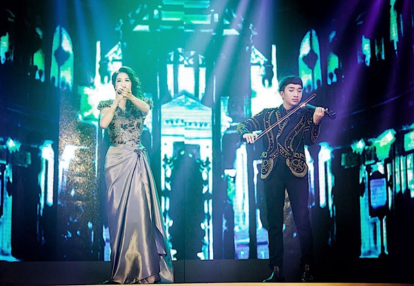 Hoàng Rob tái ngộ đàn chị Thu Phương - 3 Hoàng Rob tái ngộ đàn chị Thu Phương - 3