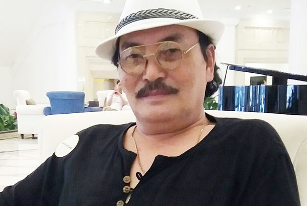 “Cậu Giời” Hoàng Thắng suy sụp trầm trọng kể từ khi vợ qua đời - 3 Nghệ sỹ Hoàng Thắng khi chưa đổ bệnh. Ảnh: TL.