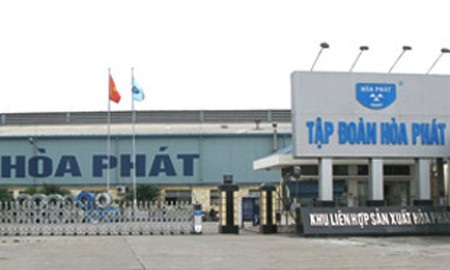 Hòa Phát tiếp tục lọt Top 10 doanh nghiệp niêm yết uy tín năm 2017 - 1
Hòa Phát tiếp tục lọt Top 10 doanh nghiệp niêm yết uy tín năm 2017