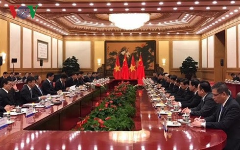 Tuyên bố chung Việt Nam - Trung Quốc: “Sự phát triển của nước này là cơ hội của nước kia” - 3 Việt Nam - Trung Quốc khẳng định là láng giềng và đối tác hợp tác quan trọng của nhau