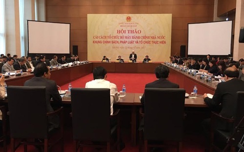 “Bộ trưởng nào muốn tinh giản bộ máy dễ bị cô lập” - 1 “Bộ trưởng nào muốn tinh giản bộ máy dễ bị cô lập” - 1