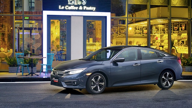 
Với động cơ công suất tối đa 170 mã lực và momen xoắn cực đại 220 Nm, Honda Civic mới có khả năng tăng tốc 0-100km/h trong 8,3 giây cùng mức tiêu hao nhiên liệu trên đường thử hỗn hợp là 5,8 L/100km
