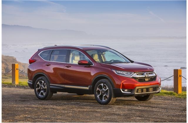 Những mẫu xe "đáng tiền" nhất năm 2017 - 1 SUV cỡ nhỏ: Honda CR-V 2017