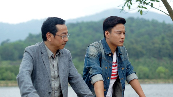 Mối quan hệ của diễn viên "Người phán xử" ngoài đời thực là gì? - 3 Lê Thành và Phan Quân trong Người phán xử.