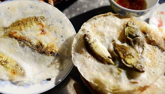 Bánh khoái cá kình, đặc sản khu vực đầm Chuồn, huyện Phú Vang