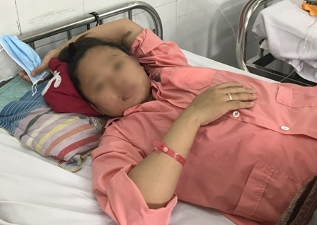 4 ngày sau cuộc mổ, sức khỏe của cả mẹ và bé đang bình phục tốt