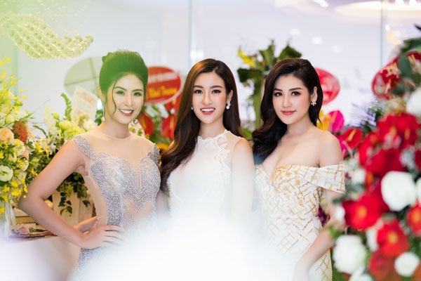Ngắm con gái siêu dễ thương của Tuấn Hưng và Hương baby - 8 Ngắm con gái siêu dễ thương của Tuấn Hưng và Hương baby - 8