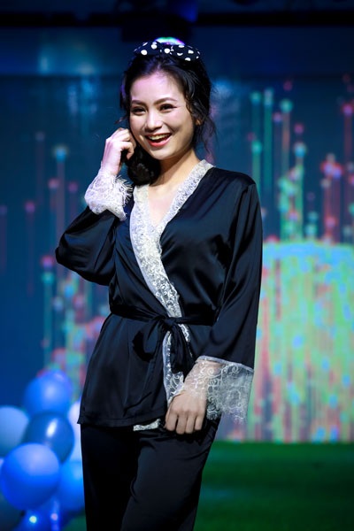 Diệu Hương hé lộ lý do ở ẩn sau phim “Bánh đúc có xương” - 7 Diệu Hương hé lộ lý do ở ẩn sau phim “Bánh đúc có xương” - 7