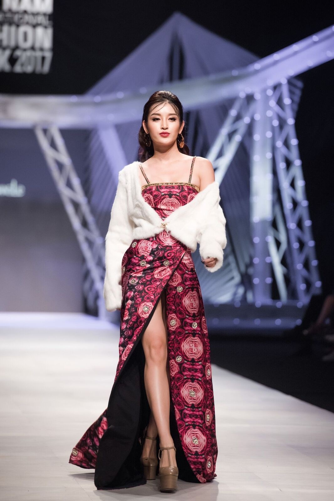huyen my 3 huyen my 3