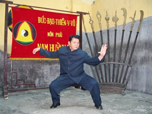 Nam Huỳnh Đạo khẳng định không có công phu “truyền điện” - 1 Nam Huỳnh Đạo khẳng định trưởng môn Huỳnh Tuấn Kiệt không sử dụng công phu truyền điện