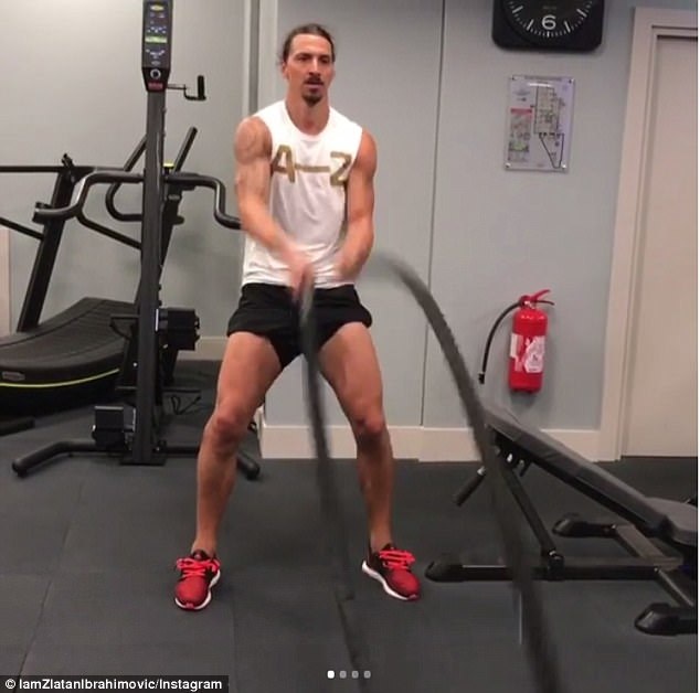 Ibrahimovic tập luyện điên cuồng, chờ ngày tái ngộ MU - 1 Ibrahimovic điên cuồng tập luyện để lấy lại vóc dáng