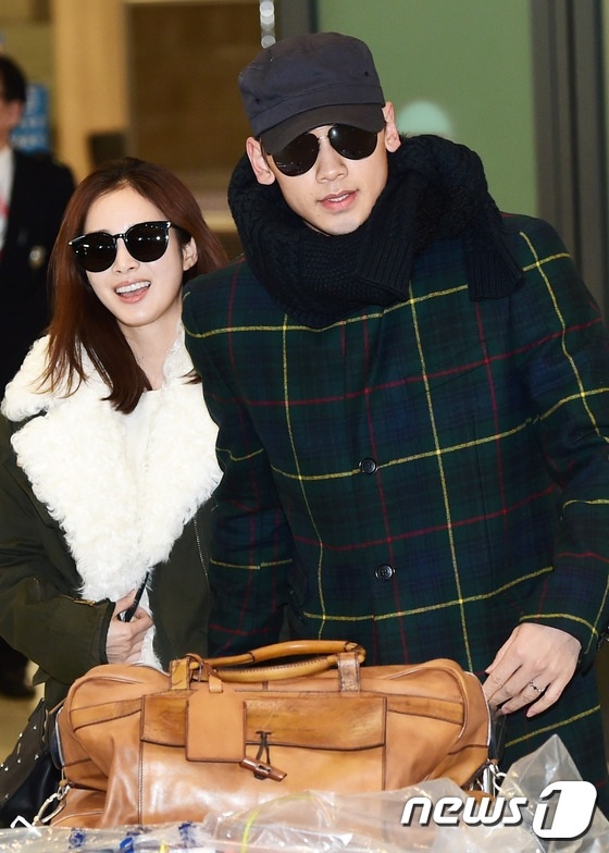 Kim Tae Hee được Bi (Rain) cầu hôn như thế nào? - 3
Kim Tae Hee cho hay, cô hiện đang sống cùng bố chồng và thực hiện mọi trách nhiệm của một nàng dâu bình thường tại Hàn Quốc.