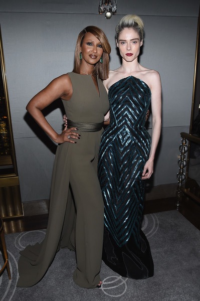 Kinh ngạc với vẻ trẻ đẹp của siêu mẫu 62 tuổi - 6
Bà dồn nhiều tâm sức cho các hoạt động từ thiện xã hội thời gian qua