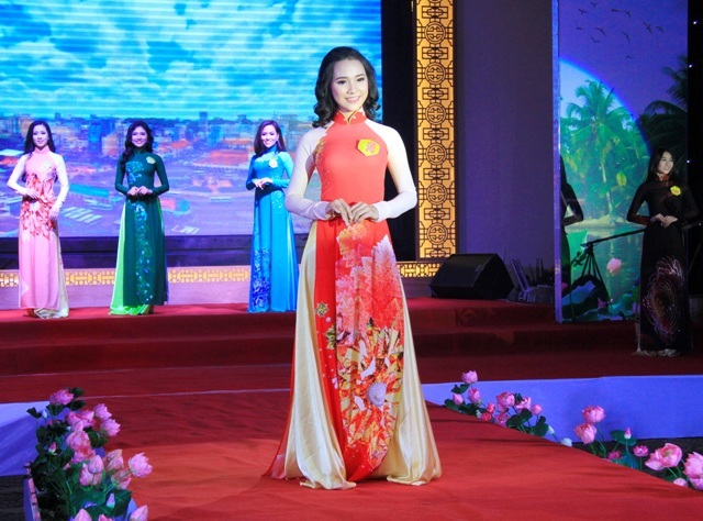 30 người đẹp vào chung kết Hoa khôi Nam Bộ 2017 - 1 30 người đẹp vào chung kết Hoa khôi Nam Bộ 2017 - 1