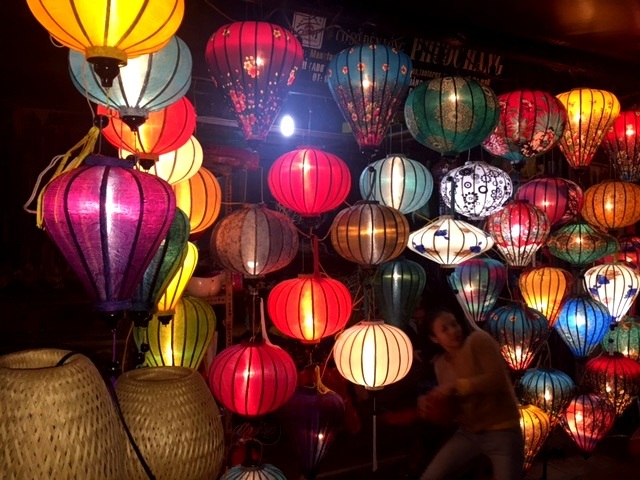 “Lạc lối” ở xứ sở đèn lồng Hội An - 14