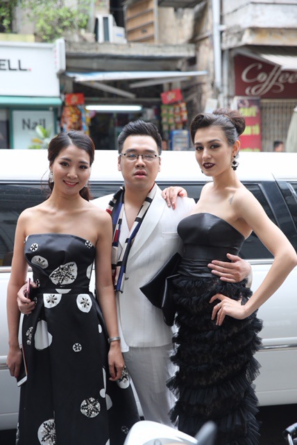 Dàn sao đi Limousine đến dự họp báo Lê Hoàng Hải - 10 Dàn sao đi Limousine đến dự họp báo Lê Hoàng Hải - 10