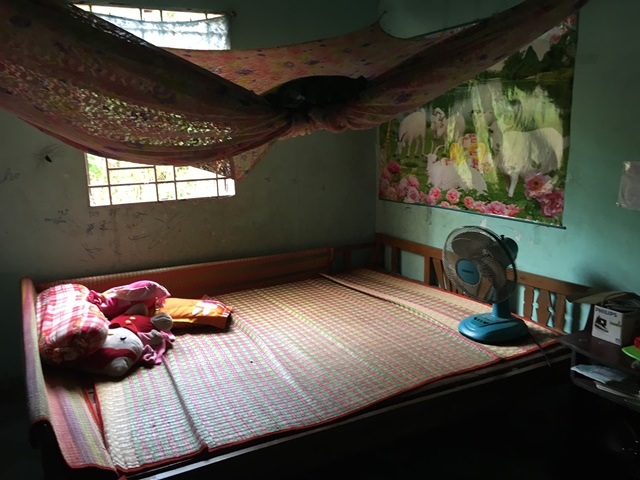 Bé gái 10 tuổi nghi bị hàng xóm xâm hại đến có thai - 3 Căn phòng nơi bé H. bị cưỡng hiếp