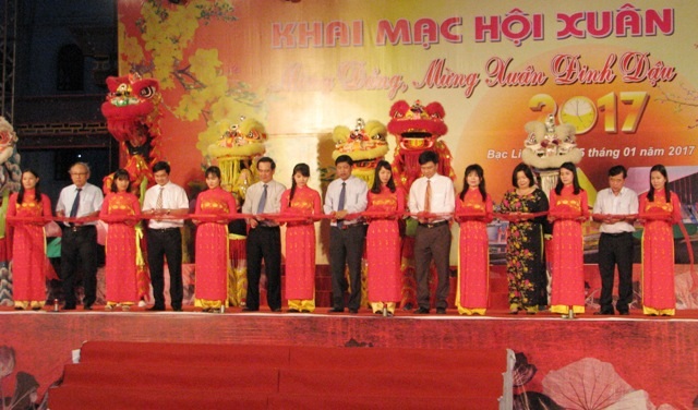 Bạc Liêu khai mạc Hội Xuân Đinh Dậu 2017 - Ảnh 1. Bạc Liêu khai mạc Hội Xuân Đinh Dậu 2017 - Ảnh 1.