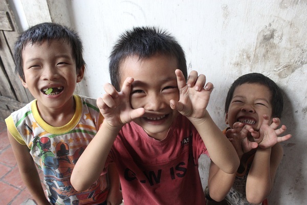 Sống giữa Thủ đô, 48 tuổi 14 lần sinh nở... tại nhà - 4 Sống giữa Thủ đô, 48 tuổi 14 lần sinh nở... tại nhà - 4