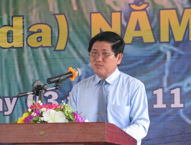 Bão Linda 20 năm trước là bài học đắt giá trong phòng chống thiên tai - 7 Phó Chủ tịch tỉnh Cà Mau Lê Văn Sử: Hậu quả của cơn bão số 5 năm 1997 là bài học đắt giá trong công tác phòng, chống thiên tai của địa phương.