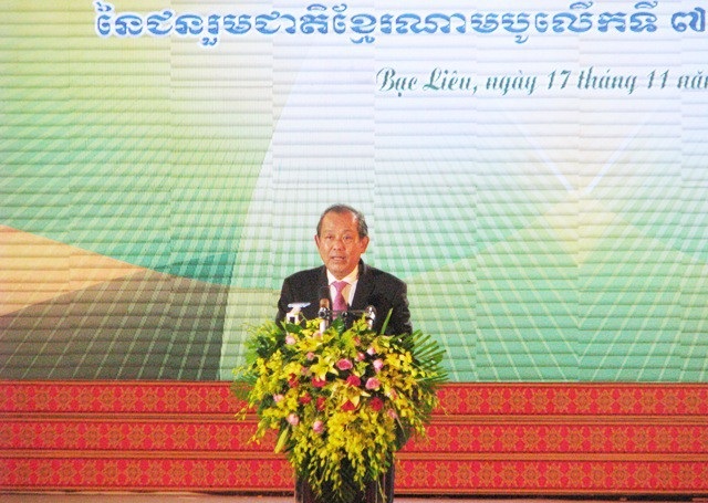 Tưng bừng ngày hội văn hóa Khmer Nam Bộ - 1 Phó Thủ tướng Thường trực Trương Hòa Bình phát biểu tại lễ khai mạc Ngày hội văn hóa, thể thao và du lịch đồng bào Khmer Nam Bộ.