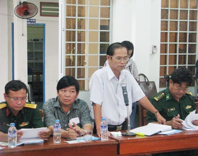 Triển khai ứng phó bão không tốt thì xử lý trách nhiệm! - 2 Chủ tịch huyện Đông Hải Bùi Minh Túy cho rằng, nếu nước biển dâng cao 2-3m thì sẽ gây thiệt hại rất lớn cho khu vực thị trấn Gành Hào.