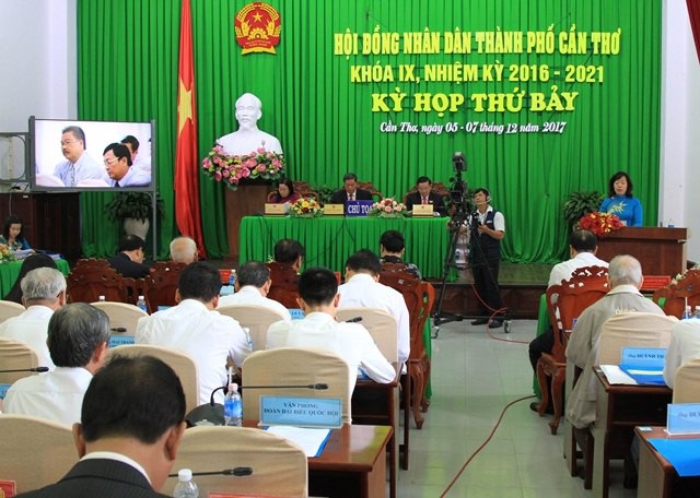 Quang cảnh phiên khai mạc HDND Cần Thơ sáng nay 5/12