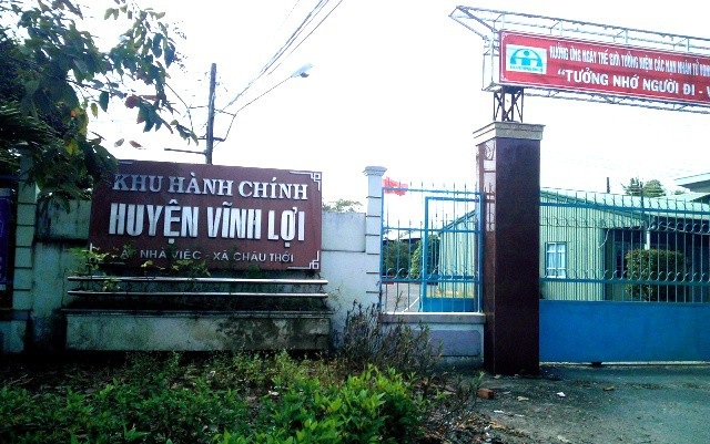 Nghi vấn Phó Chánh văn phòng tự tử trong phòng Phó Bí thư huyện - 1 Trụ sở hành chính huyện Vĩnh Lợi (tỉnh Bạc Liêu), nơi có cơ quan Huyện ủy xảy ra vụ việc.