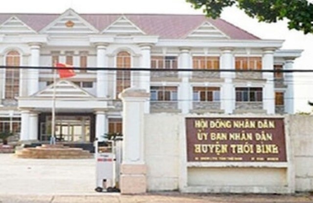 Cà Mau: Nhiều chứng cứ tòa không xem xét, đã bác yêu cầu của nguyên đơn! - 12 Vụ việc đã trải qua ít nhất 6 đời Chủ tịch huyện Thới Bình, nhưng vẫn không được giải quyết dứt điểm.