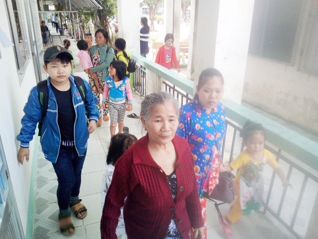 Ngay sau Noel, người miền Tây nháo nhào chạy bão - 6 Ngay sau Noel, người miền Tây nháo nhào chạy bão - 6