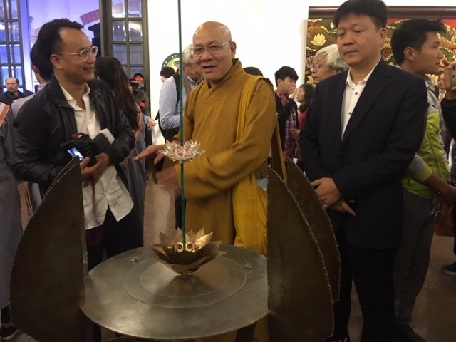 Triển lãm 51 tác phẩm mỹ thuật Phật giáo đương đại - 2 Triển lãm 51 tác phẩm mỹ thuật Phật giáo đương đại - 2