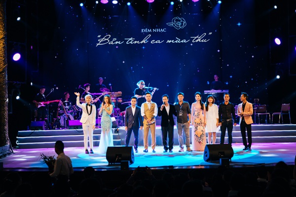 Mỹ Tâm khóc trong lần đầu thể hiện bản hit “Đừng hỏi em” - 11 Mỹ Tâm khóc trong lần đầu thể hiện bản hit “Đừng hỏi em” - 11