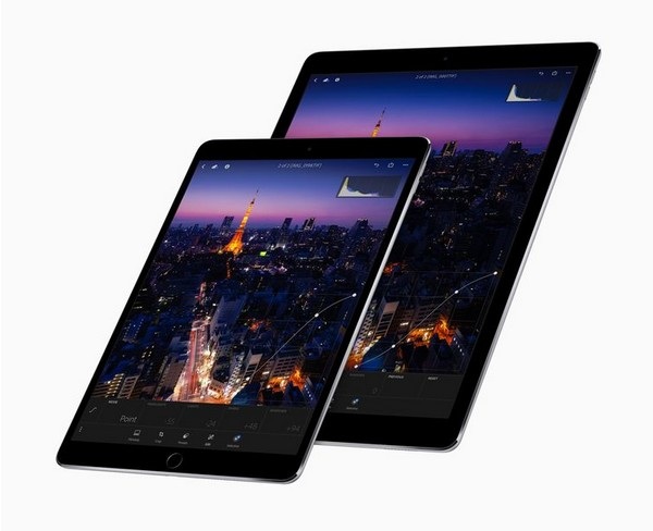 Apple chính thức trình làng iPad Pro 10,5-inch và nâng cấp toàn bộ MacBook - 1 iPad Pro có thêm tùy chọn màn hình 10,5-inch (trước) và phiên bản nâng cấp màn hình 12,9-inch