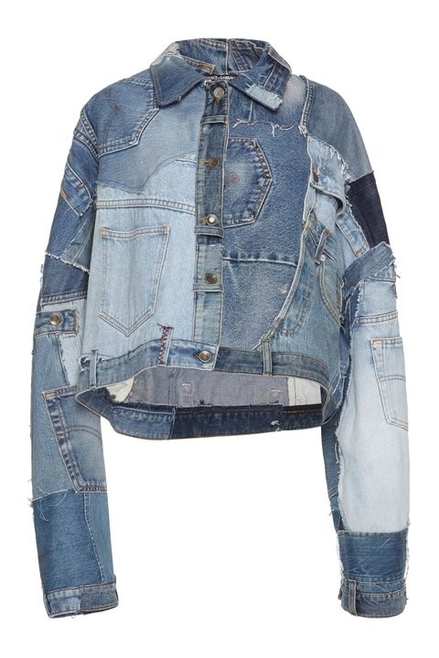 Biến tấu sành điệu với áo Jeans - 1
Áo khoác Jeans với những miếng vải bò khác màu chắp ghép nghệ thuật của D&G