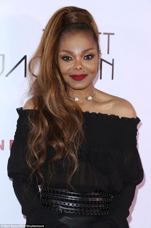 Janet Jackson thon thả đáng kinh ngạc - 5
Janet Jackson giữ im lặng sau khi chia tay chồng tỷ phú Qatar Wissam Al Mana vào tháng 5 vừa qua