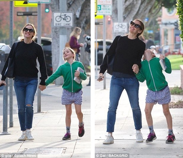 Jennifer Garner nói về cuộc sống hậu ly dị Ben Afleck - 5