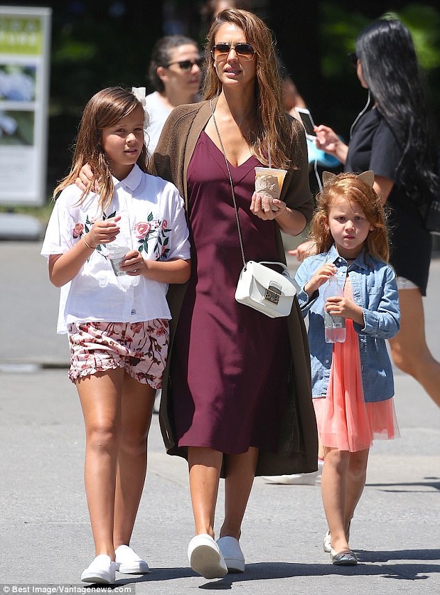 
Nữ diễn viên phim Bộ tứ siêu đẳng dồn nhiều tâm sức cho việc kinh doanh trong những năm gần đây
