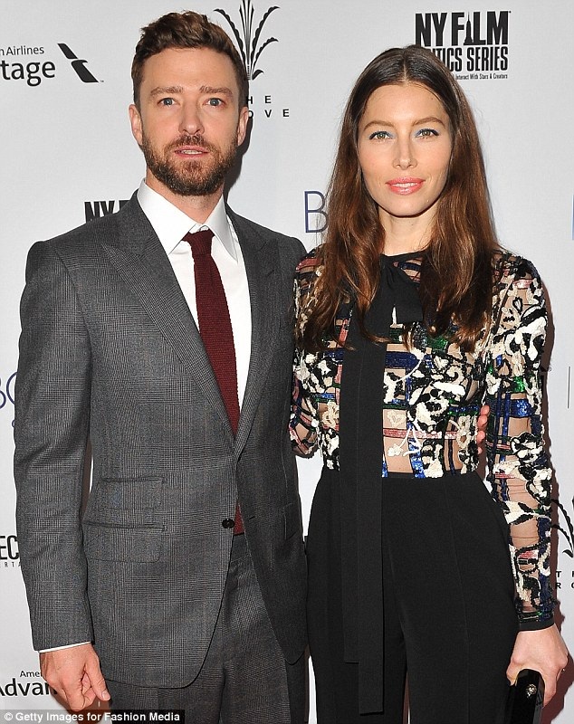 Hình ảnh hiếm về con trai Justin Timberlake - 5
Justin Timberlake và Jessica Biel kết hôn vào năm 2012 tại Ý sau 5 năm hẹn hò. Biel từng được tạp chí Esquire bình chọn là người phụ nữ gợi cảm nhất thế giới năm 2005