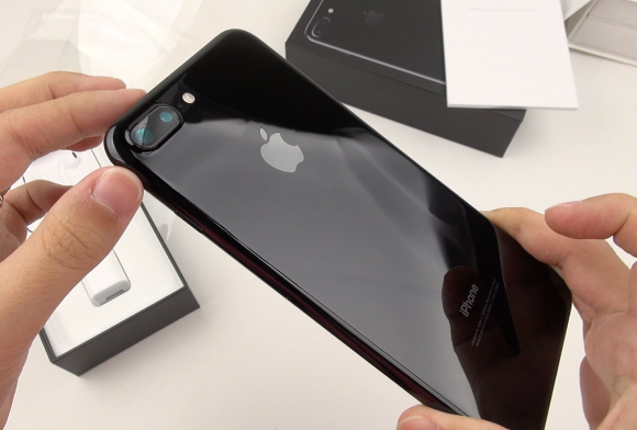 Những smartphone cao cấp vừa giảm giá cực mạnh - 1