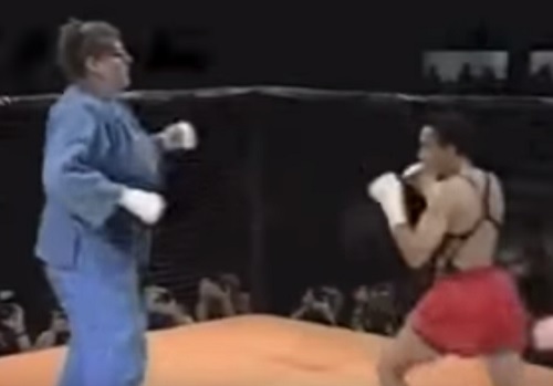 “Người khổng lồ” Judo hạ đo ván võ sĩ MMA - 1 Võ sĩ Judo hạ đo ván võ sĩ MMA