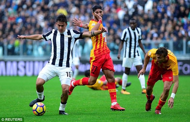 Juventus chật vật vượt qua Benevento