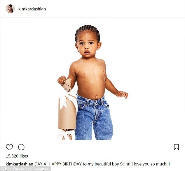 Kim Kardashian khoe thân hình săn chắc - 6
Ngày hôm qua, Kim khoe ảnh con trai nhỏ trên trang cá nhân và chúc mừng sinh nhật cậu nhóc 2 tuổi