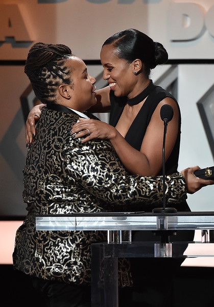 Sao Hollywood gợi cảm hơn sau khi sinh nở - 7
Kerry Washington giới thiệu giải thưởng dành cho đạo diễn Tina Mabry