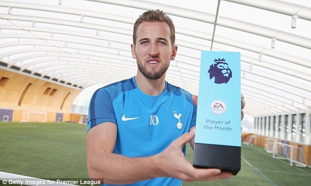 Guardiola, Harry Kane xuất sắc nhất tháng 9/2017 ở Premier League - 1 Harry Kane giành giải Cầu thủ xuất sắc nhất tháng 9